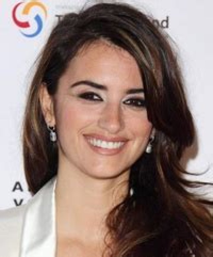 Penelope Cruz Body Measurements Bra Size Height Weight Shoe Vital Statistics